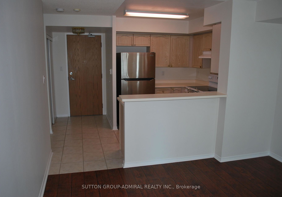 233-beecroft-road-toronto-ontario-c12313235
