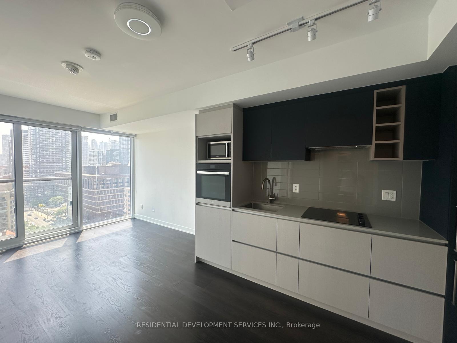 319-jarvis-street-toronto-ontario-c12313434