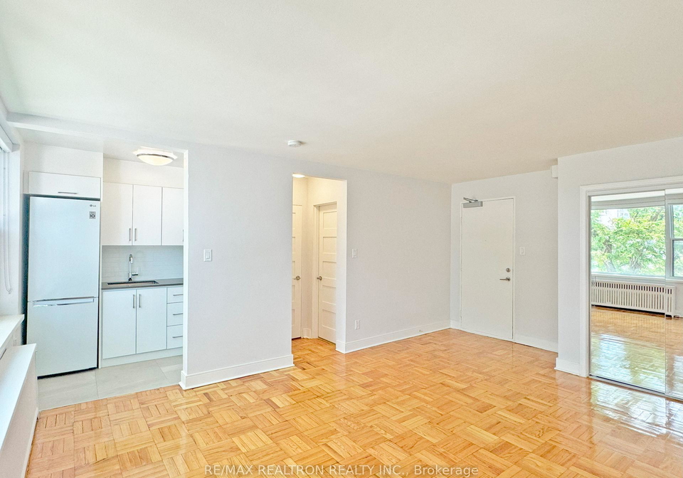 1545-bathurst-street-toronto-ontario-c12313465