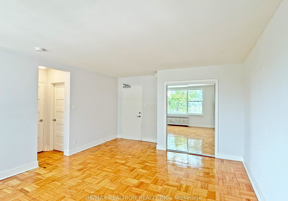 1545-bathurst-street-toronto-ontario-c12313465