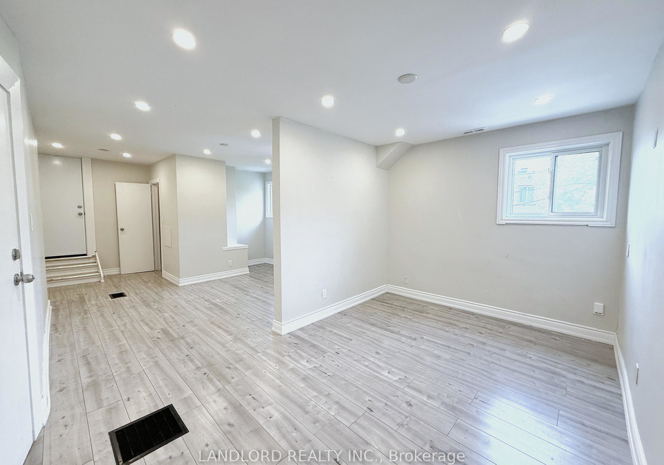 154-ossington-avenue-toronto-ontario-c12313510