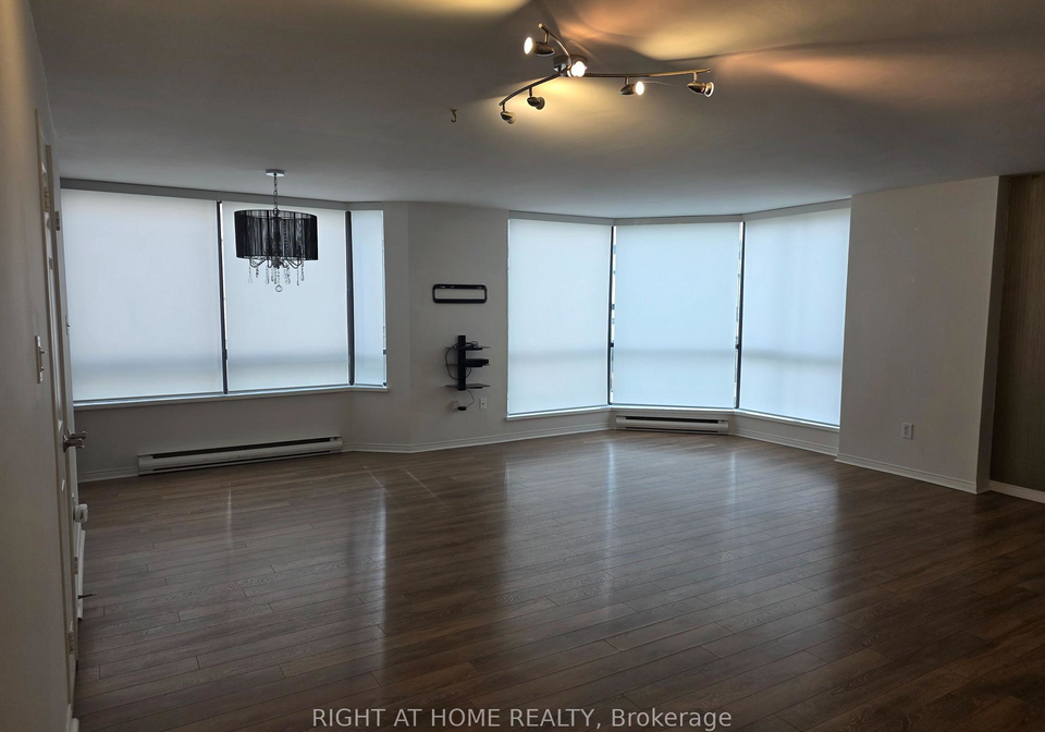 280-simcoe-street-e-e-toronto-ontario-c12313559