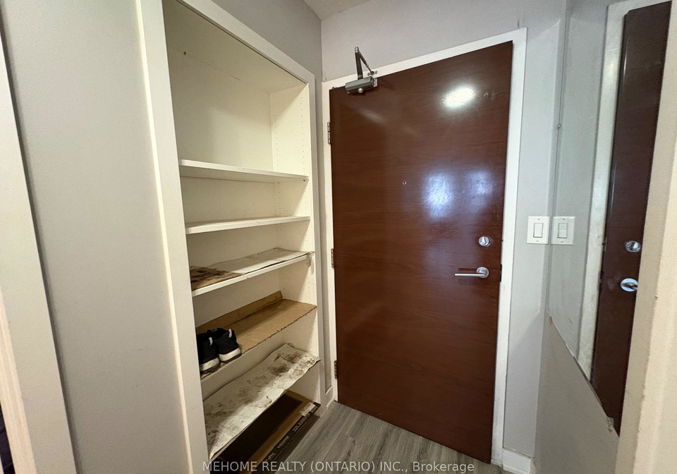 10-capreol-court-toronto-ontario-c12313715