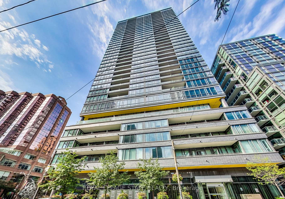 8-charlotte-street-toronto-ontario-c12313781