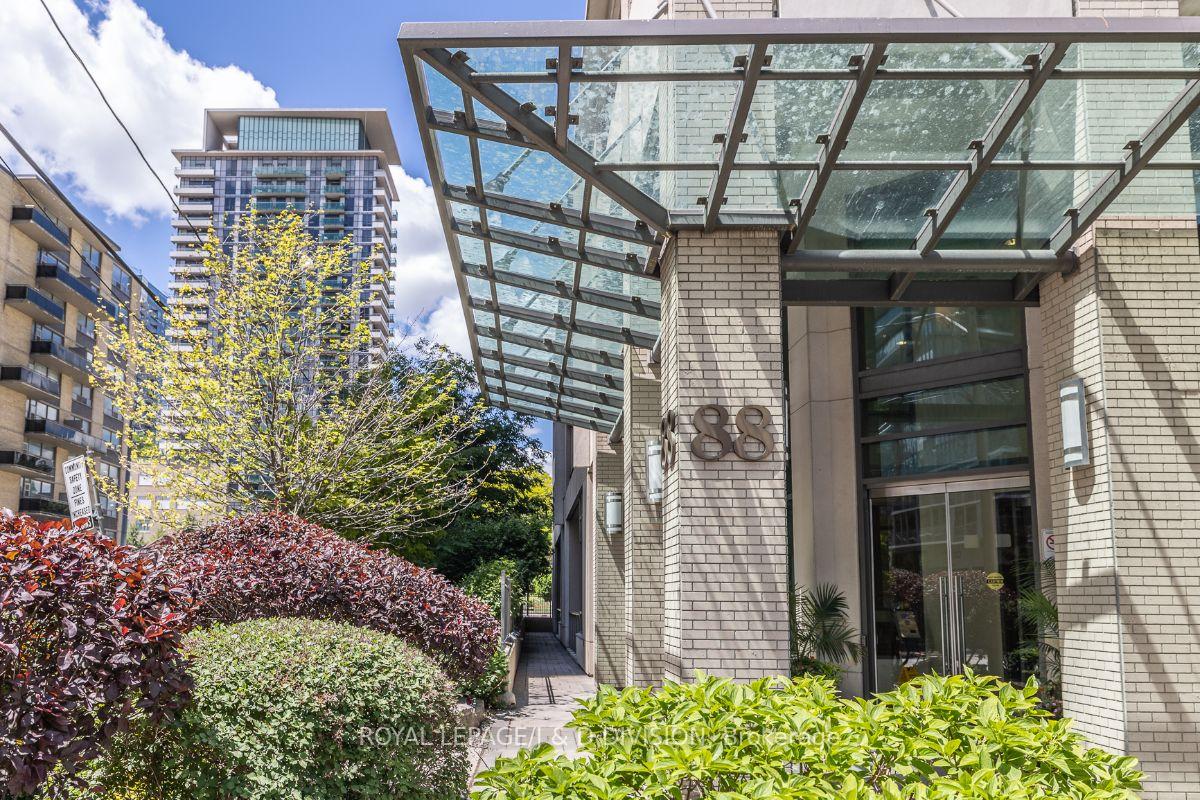 88-broadway-avenue-toronto-ontario-c12313918