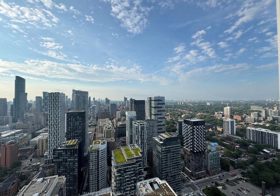 88-queen-street-e-e-toronto-ontario-c12313936
