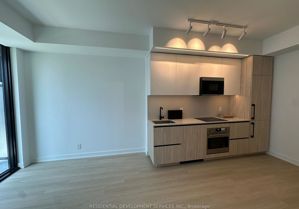 699-sheppard-avenue-e-e-north-york-ontario-c12313945