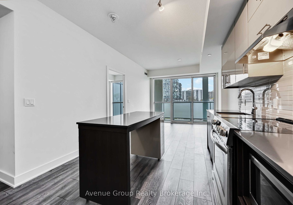 188-fairview-mall-drive-north-york-ontario-c12313953