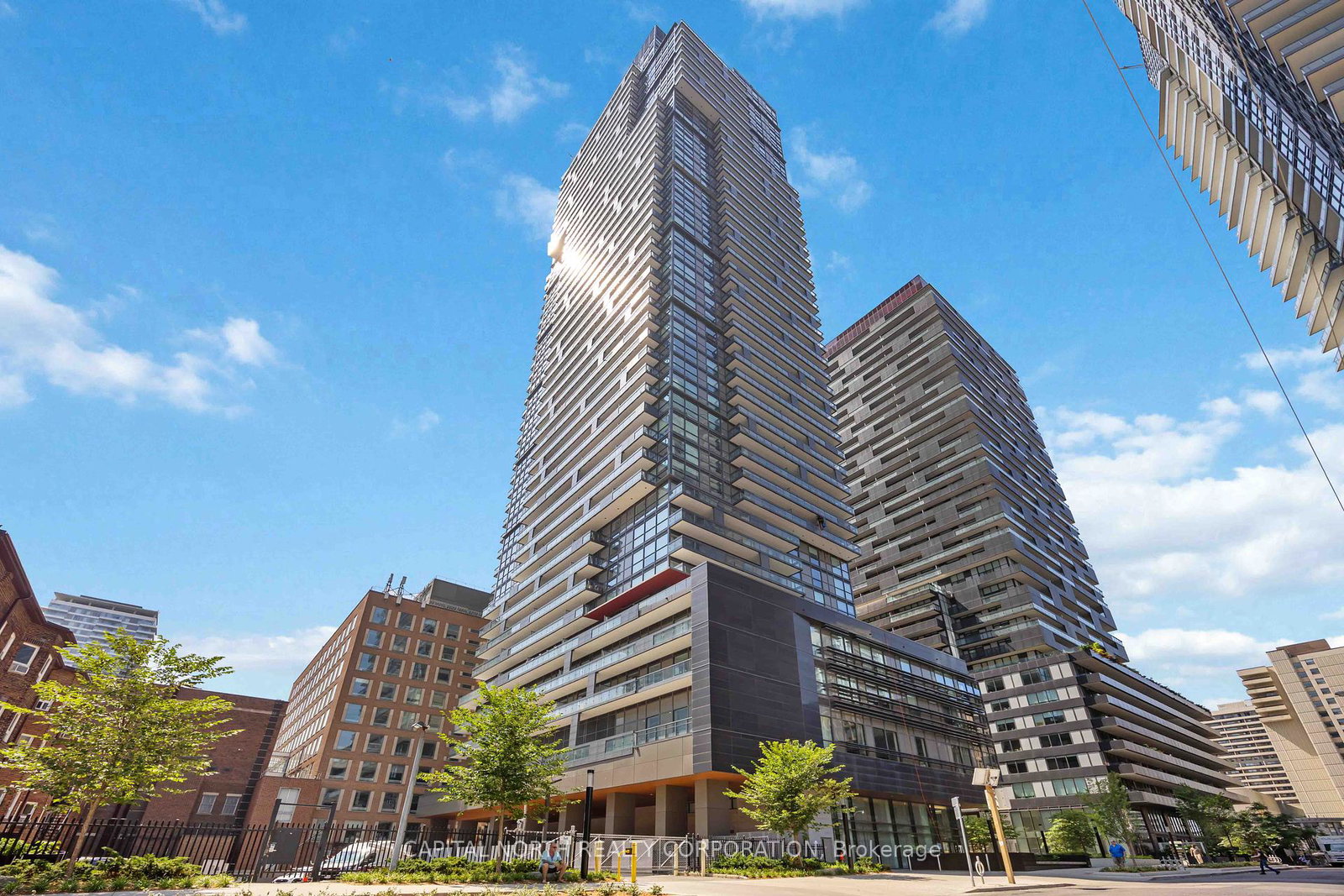 39-roehampton-avenue-toronto-ontario-c12313956