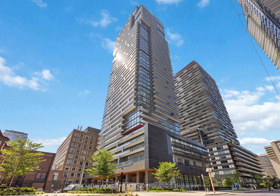 39-roehampton-avenue-toronto-ontario-c12313956