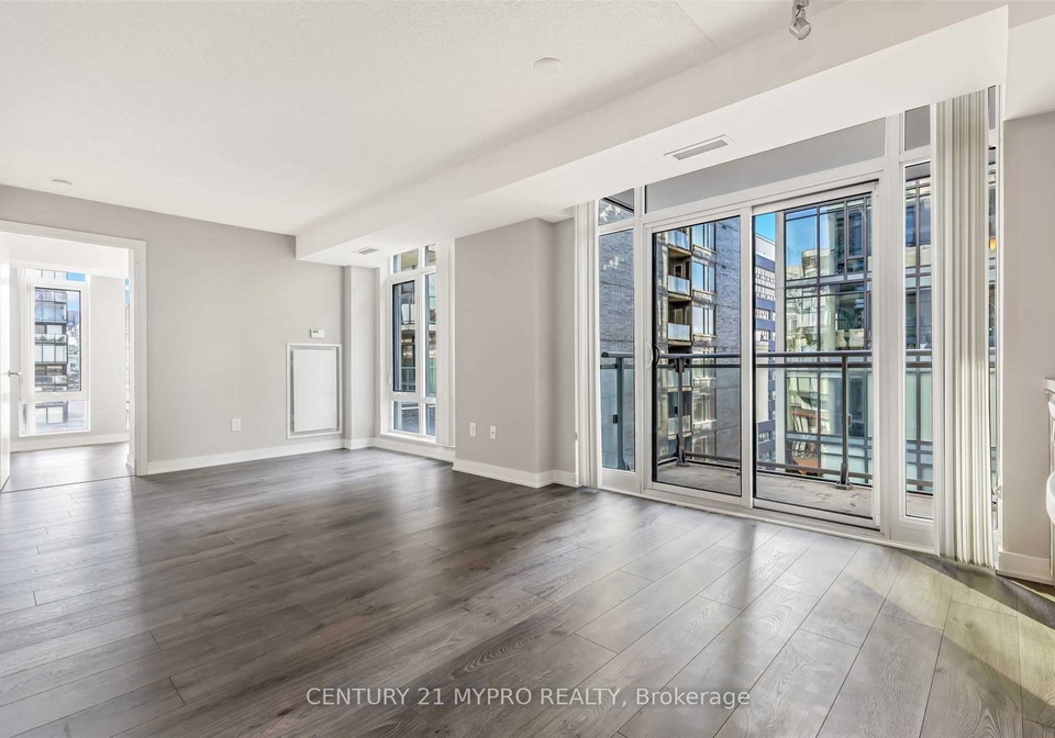 525-adelaide-street-w-w-toronto-ontario-c12314017