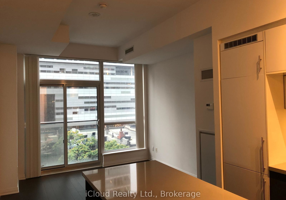 8-mercer-street-toronto-ontario-c12314513
