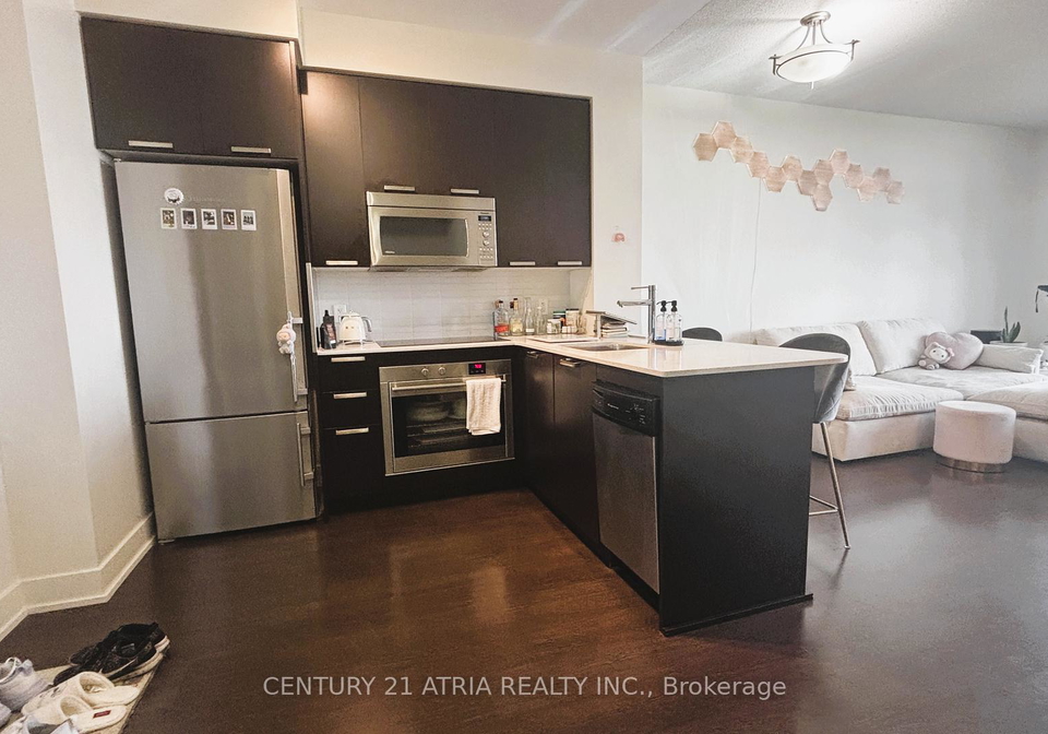23-sheppard-avenue-e-e-north-york-ontario-c12314580