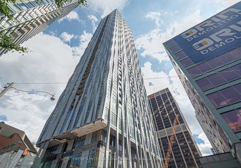 1-yorkville-avenue-toronto-ontario-c12314626