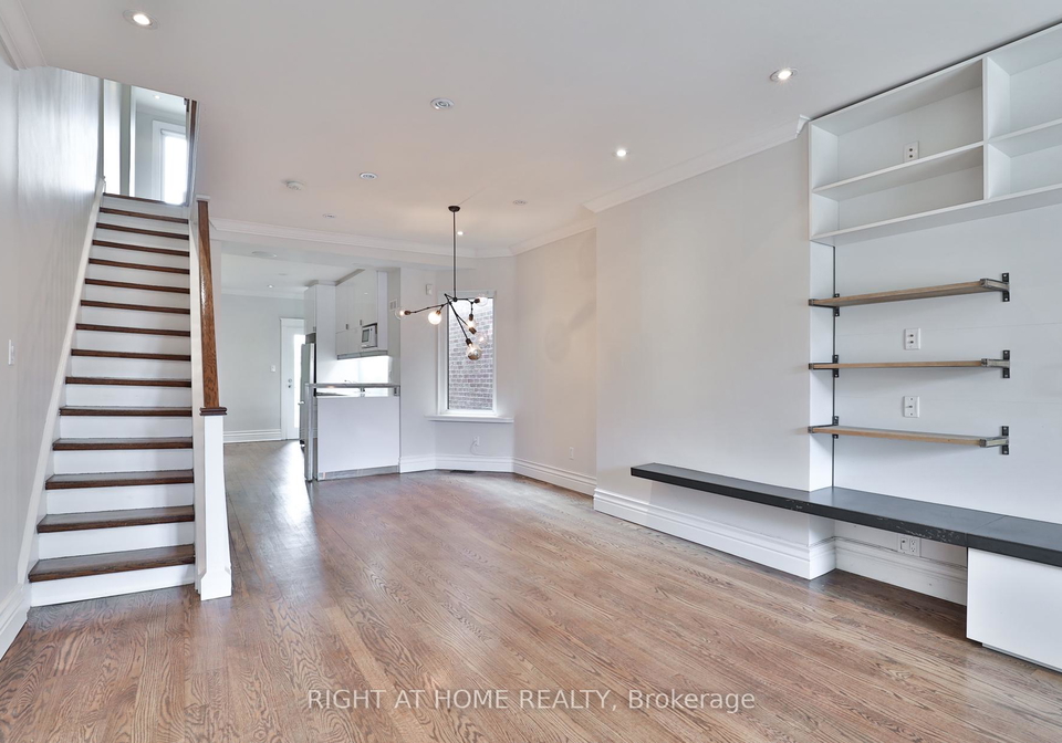 119-manning-avenue-toronto-ontario-c12314885