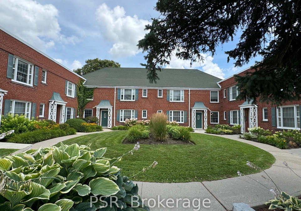 1335-bayview-avenue-east-york-ontario-c12314981