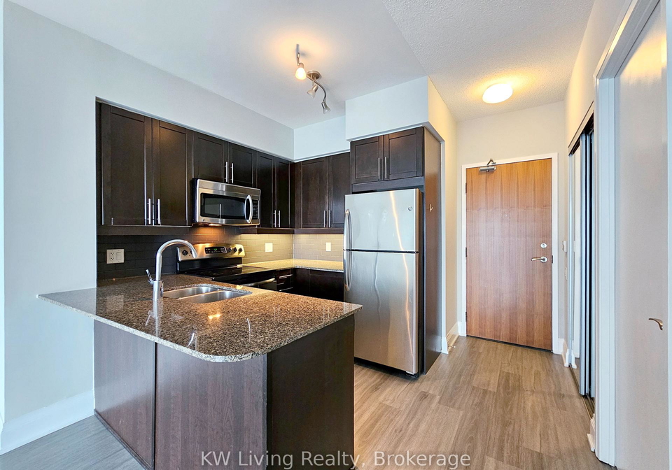 2191-yonge-street-toronto-ontario-c12315487