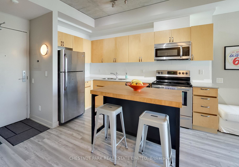38-niagara-street-toronto-ontario-c12315521