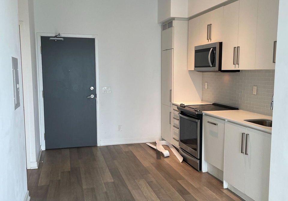 5180-yonge-street-toronto-ontario-c12315586