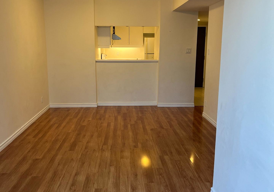 44-gerrard-street-w-w-toronto-ontario-c12315597