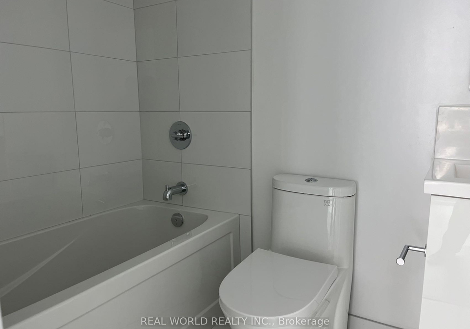 121-st-patrick-street-toronto-ontario-c12315643