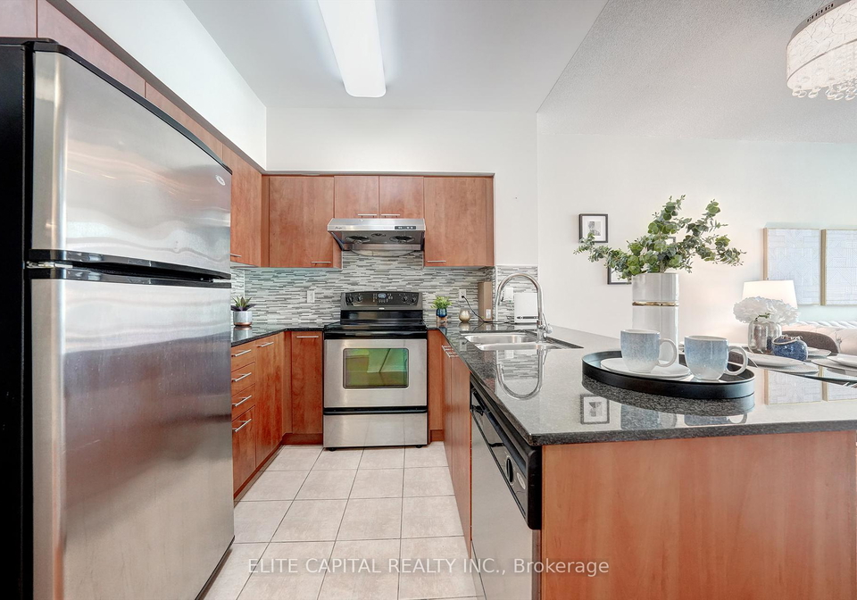 509-beecroft-road-toronto-ontario-c12315719