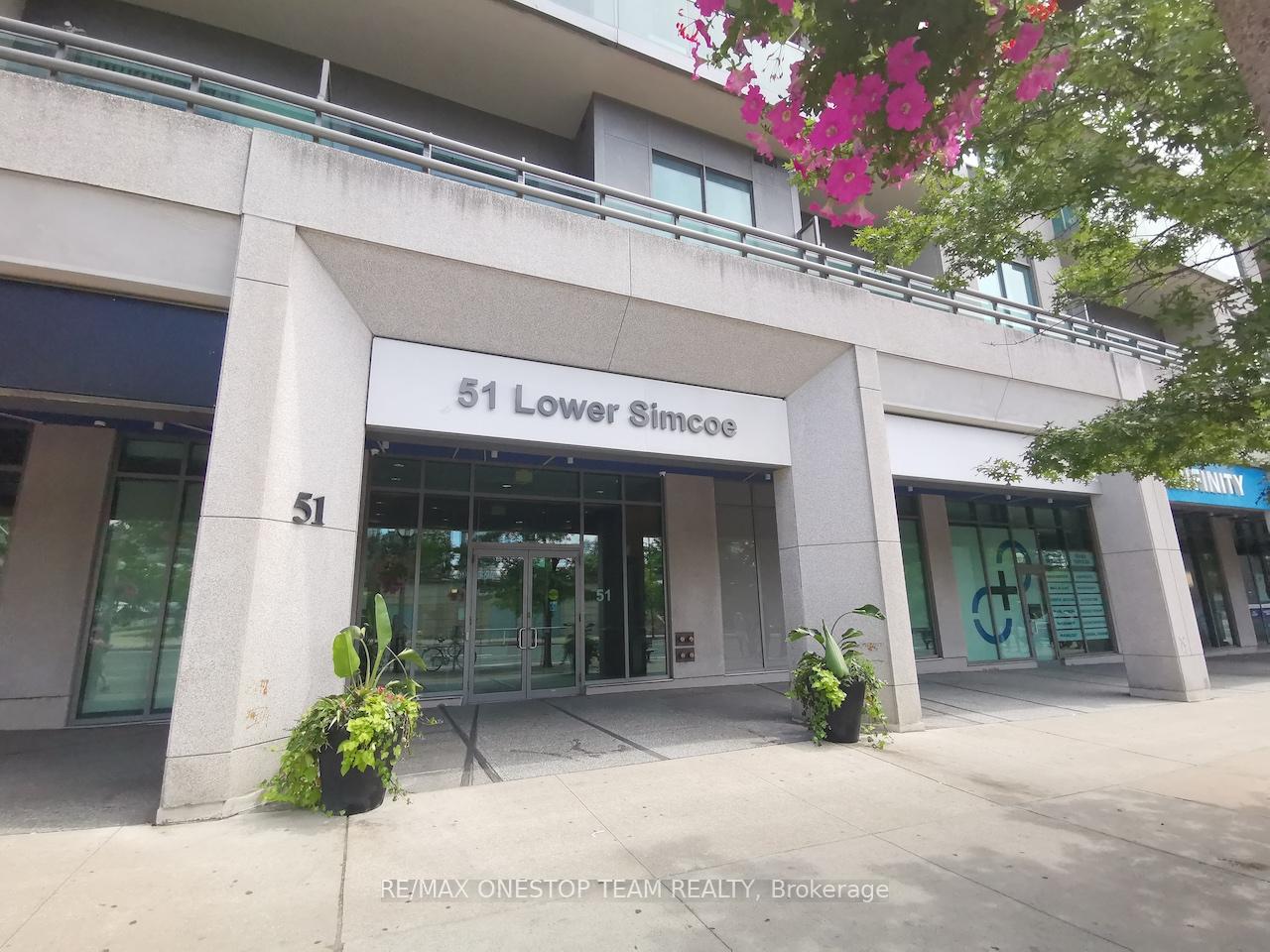 51-lower-simcoe-street-toronto-ontario-c12316052