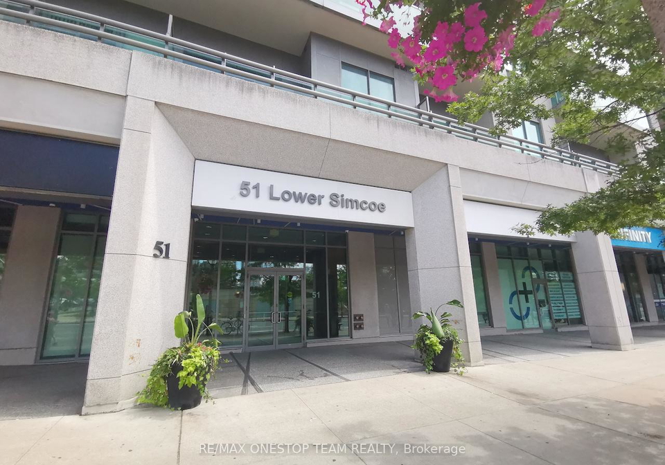 51-lower-simcoe-street-toronto-ontario-c12316052