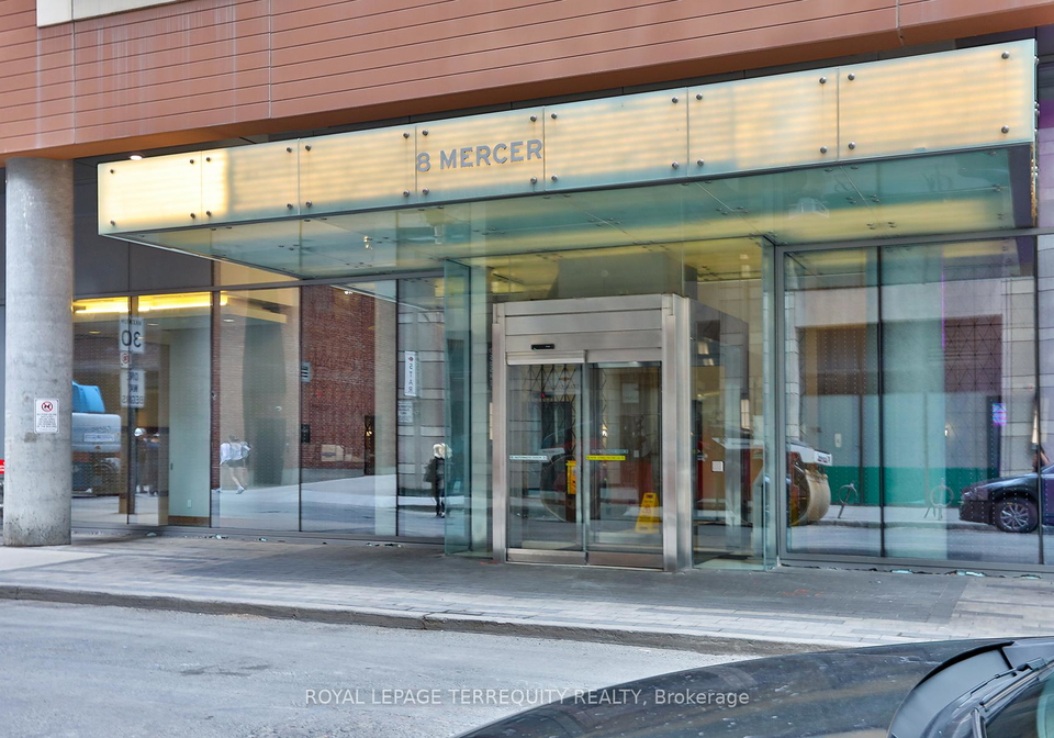 8-mercer-street-toronto-ontario-c12316066