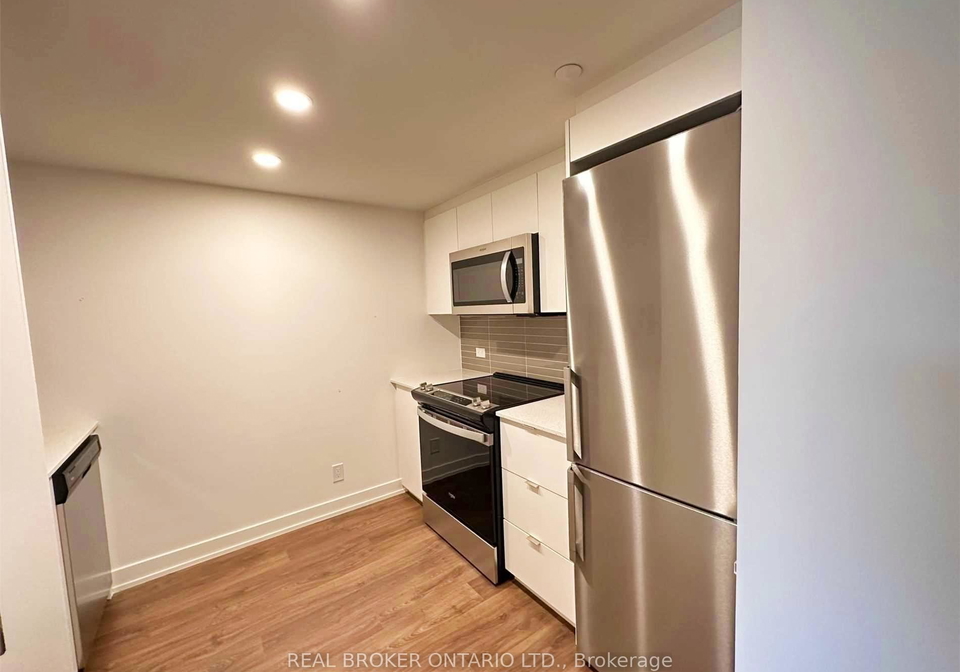 30-tretti-way-toronto-ontario-c12316077