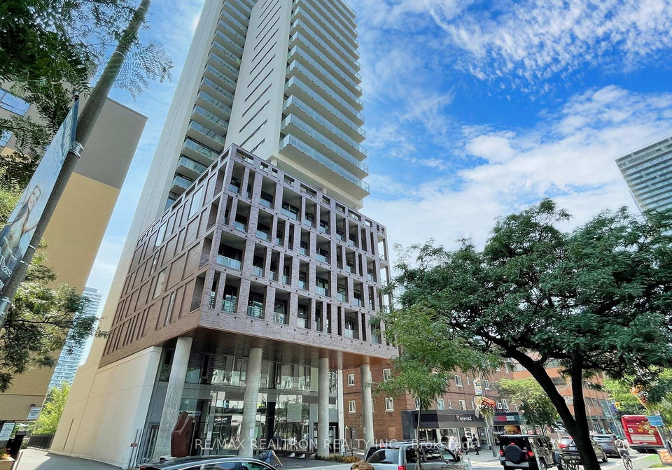 81-wellesley-street-e-e-toronto-ontario-c12316120