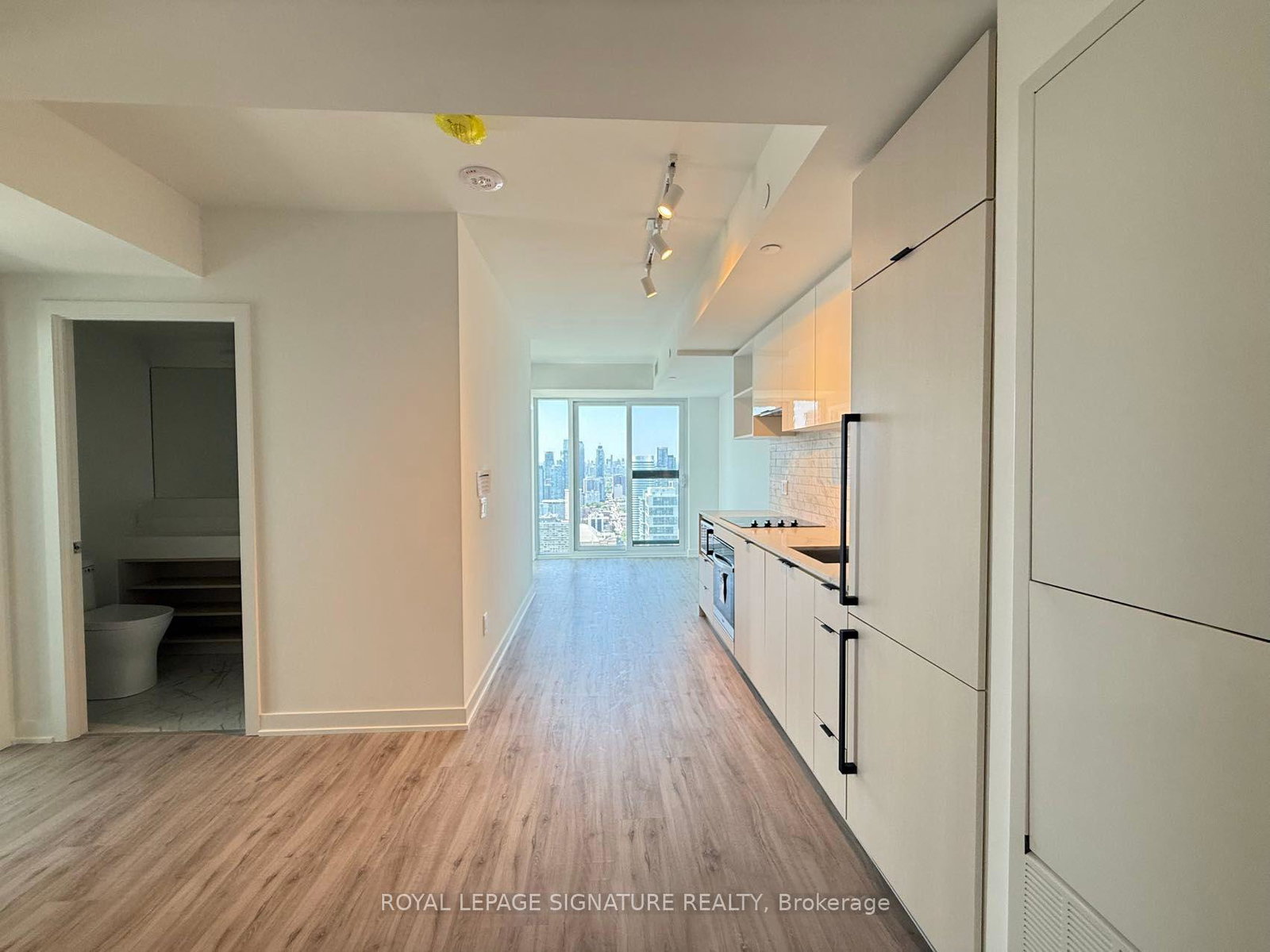 252-church-street-toronto-ontario-c12316457