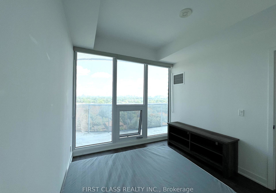 15-holmes-avenue-north-york-ontario-c12316477