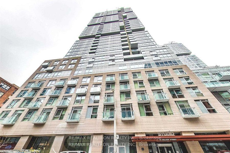 30-nelson-street-toronto-ontario-c12316480