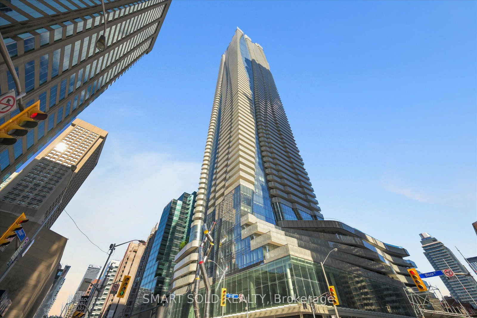 1-bloor-street-e-e-toronto-ontario-c12316495