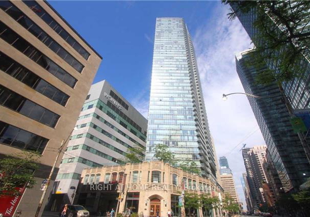 832-bay-street-toronto-ontario-c12316499