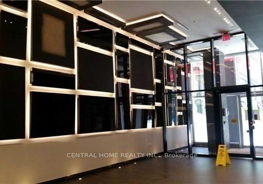 318-richmond-street-w-w-toronto-ontario-c12316527