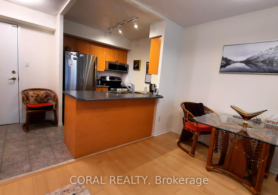 300-balliol-street-toronto-ontario-c12316683