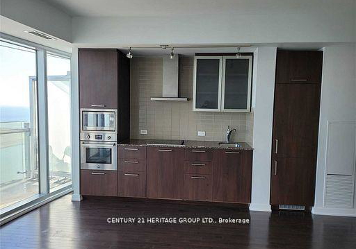 14-york-street-toronto-ontario-c12316916