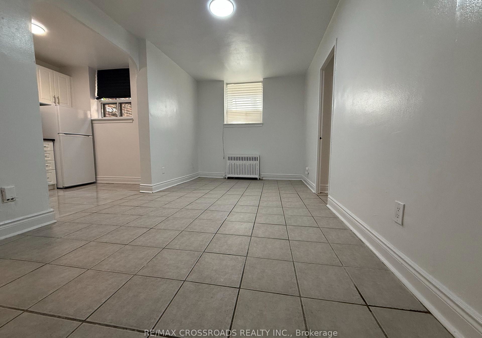 2770-yonge-street-toronto-ontario-c12317073