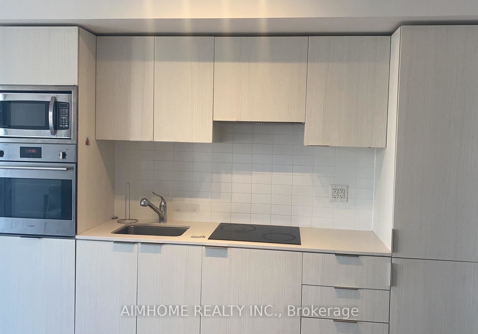 11-wellesley-street-w-w-toronto-ontario-c12317267