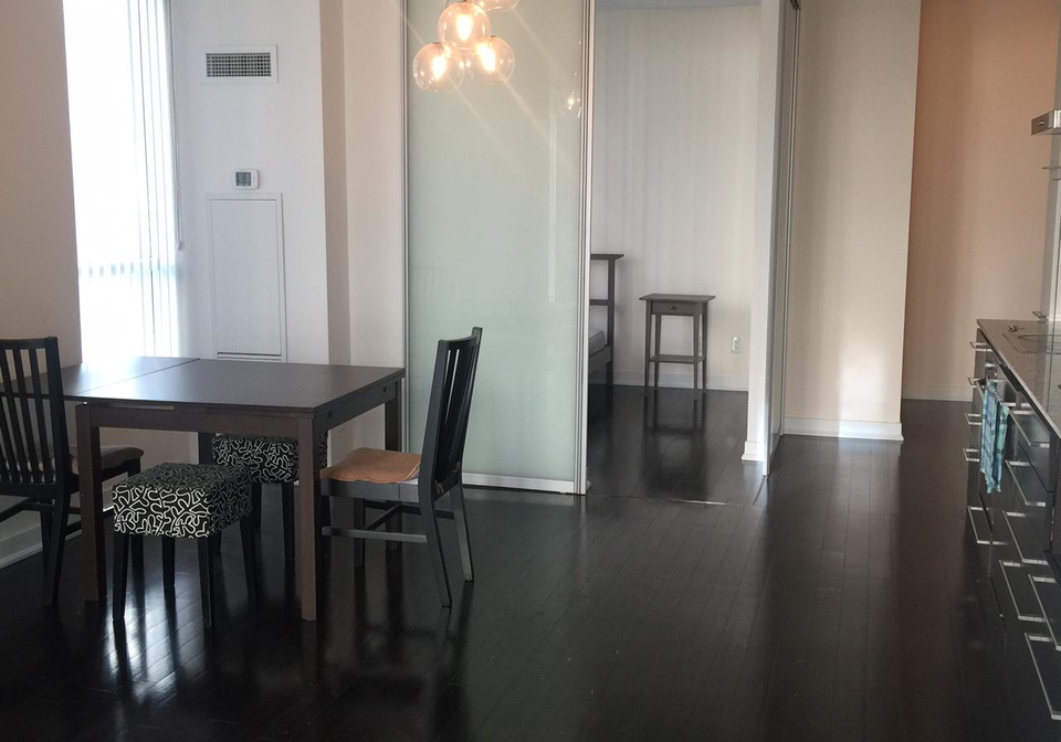 770-bay-street-toronto-ontario-c12317272