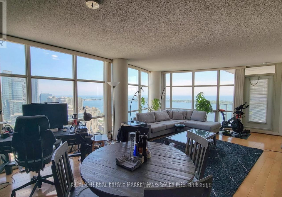 35-mariner-terrace-toronto-ontario-c12317376