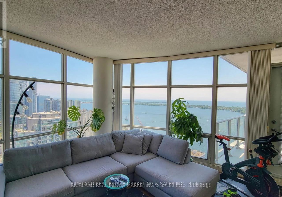 35-mariner-terrace-toronto-ontario-c12317376