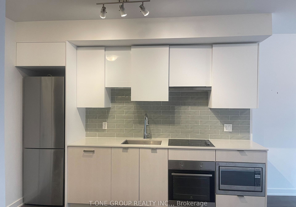 195-redpath-avenue-toronto-ontario-c12317433