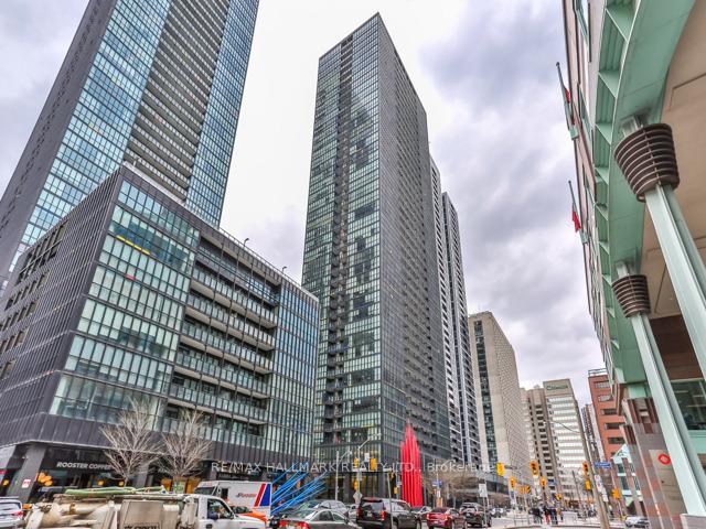 110-charles-street-e-e-toronto-ontario-c12317555