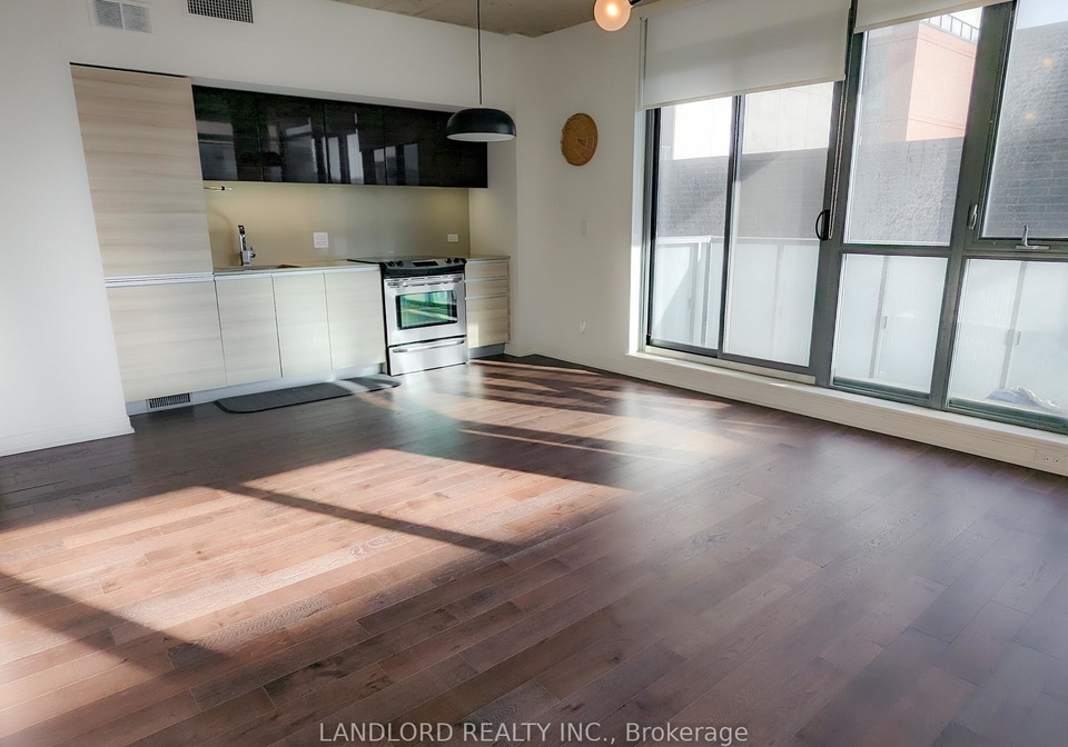 8-gladstone-avenue-toronto-ontario-c12317935