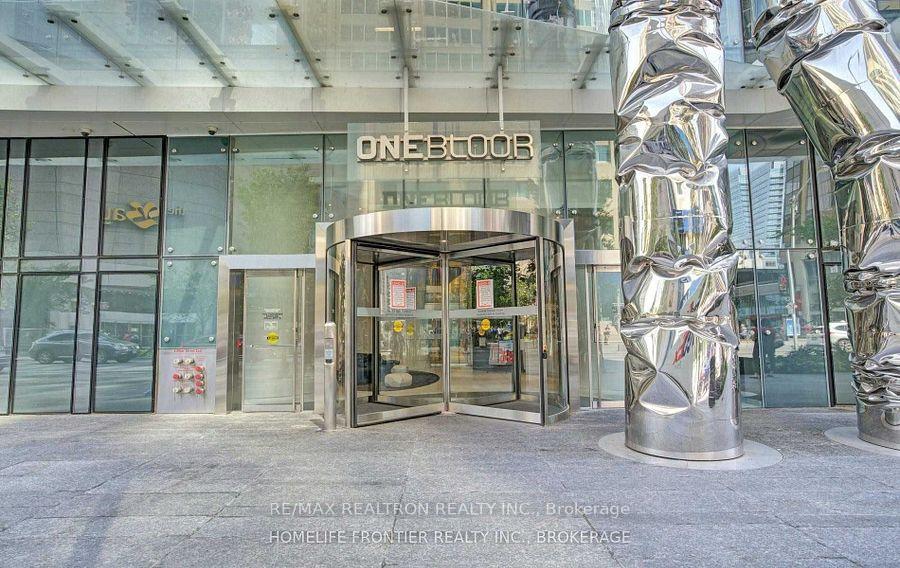 1-bloor-street-e-e-toronto-ontario-c12318213