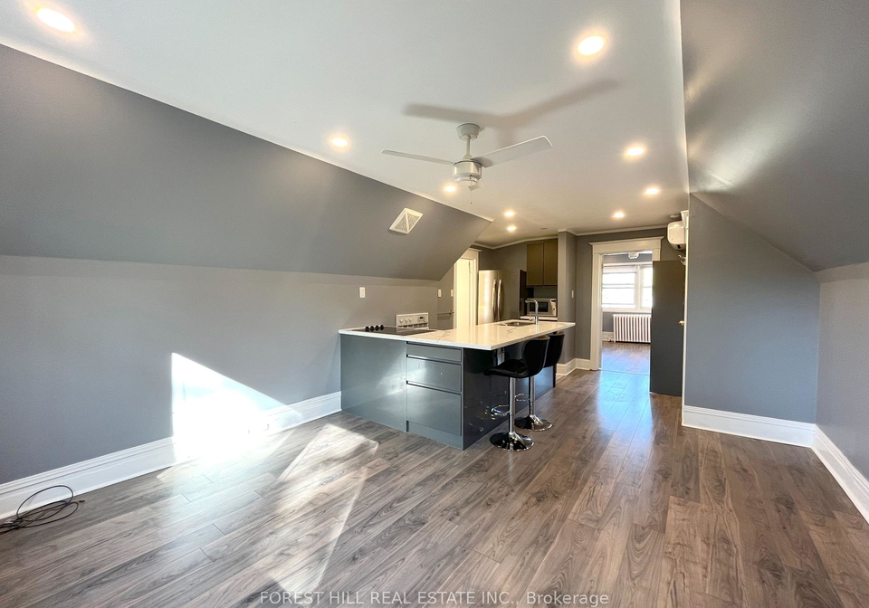 303-lonsdale-road-toronto-ontario-c12318219