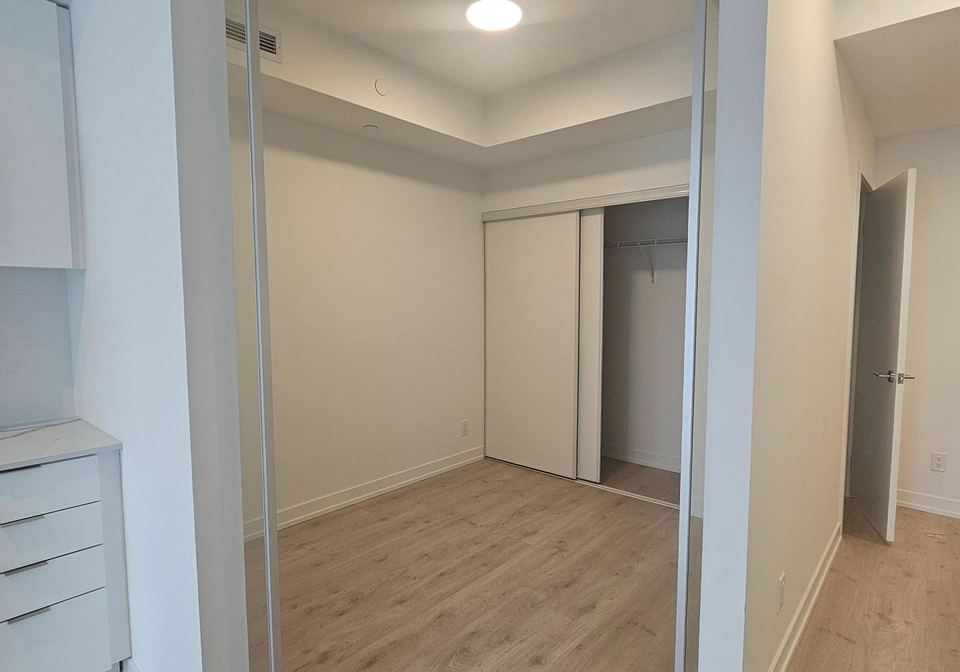 181-sheppard-avenue-e-e-north-york-ontario-c12318334